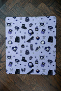 Kindle Scribe Insert | Elder Emo 2000s Nostalgia Bookish Gift - Vix and Ink